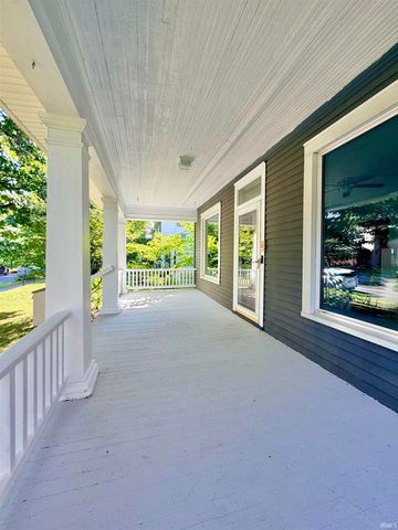 1225 W Oakdale Drive, Fort Wayne, IN 46807
