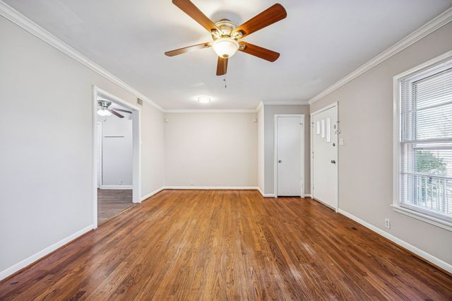 900 W Sycamore Street, Sherman, TX 75092