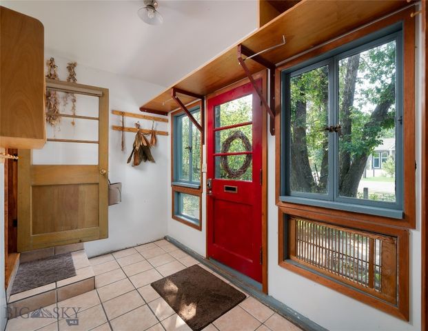 213 W Cottonwood Street, Bozeman, MT 59715
