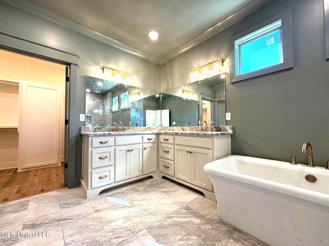 5452 Grayson Way, Hernando, MS 38632