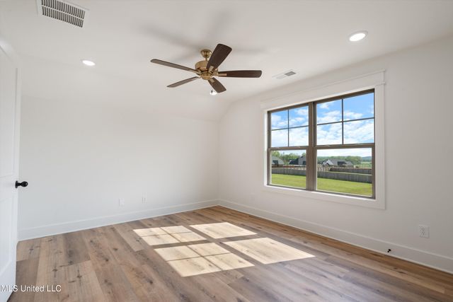 5452 Grayson Way, Hernando, MS 38632