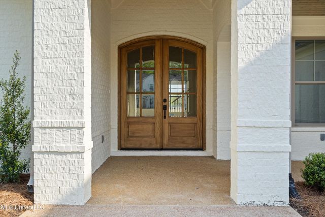 5452 Grayson Way, Hernando, MS 38632