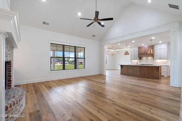 5452 Grayson Way, Hernando, MS 38632