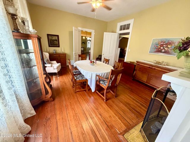 3807 Dantzler Street, Moss Point, MS 39563