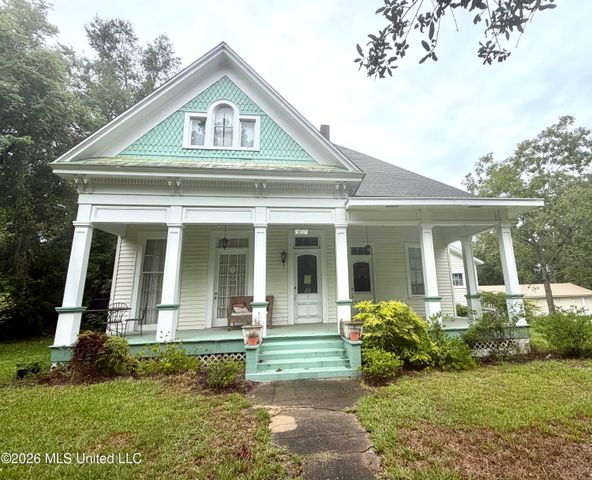 3807 Dantzler Street, Moss Point, MS 39563
