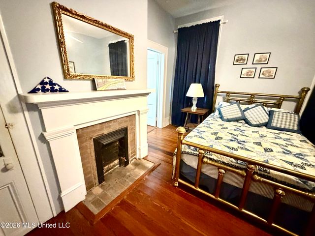 3807 Dantzler Street, Moss Point, MS 39563