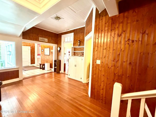 3807 Dantzler Street, Moss Point, MS 39563