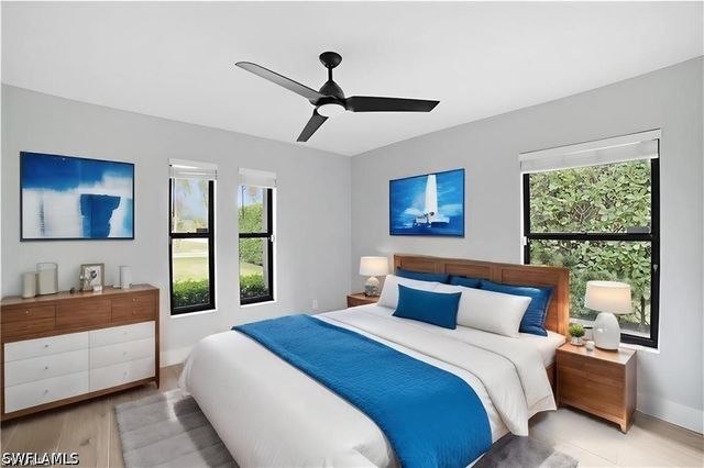 1160 Michigan AVE, Naples, FL 34103