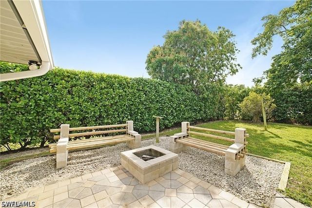 1160 Michigan AVE, Naples, FL 34103