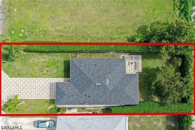 1160 Michigan AVE, Naples, FL 34103