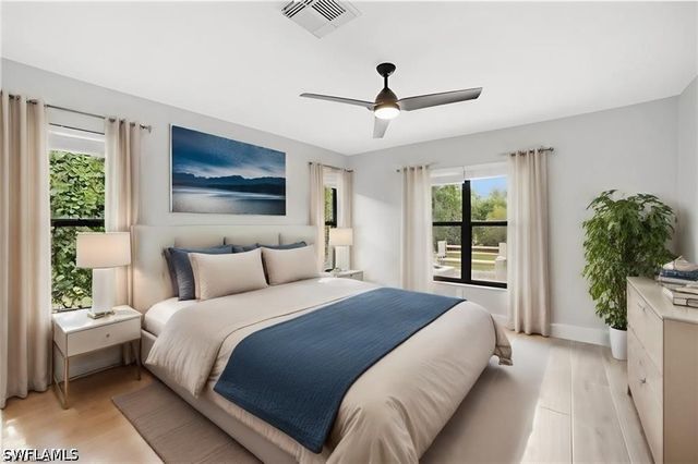 1160 Michigan AVE, Naples, FL 34103