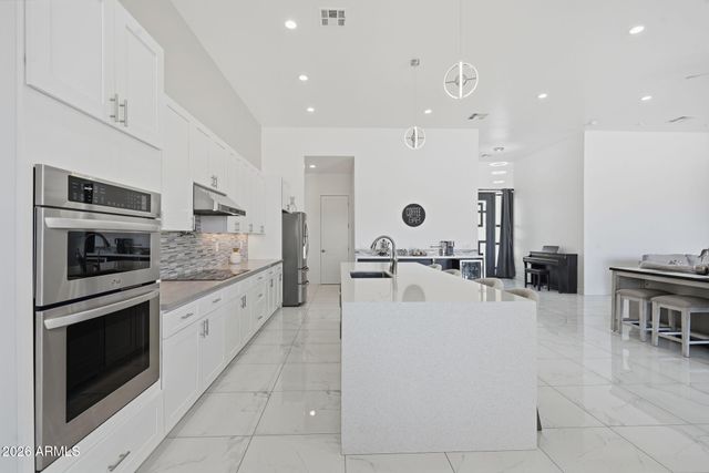 27615 N 155th Avenue, Surprise, AZ 85387