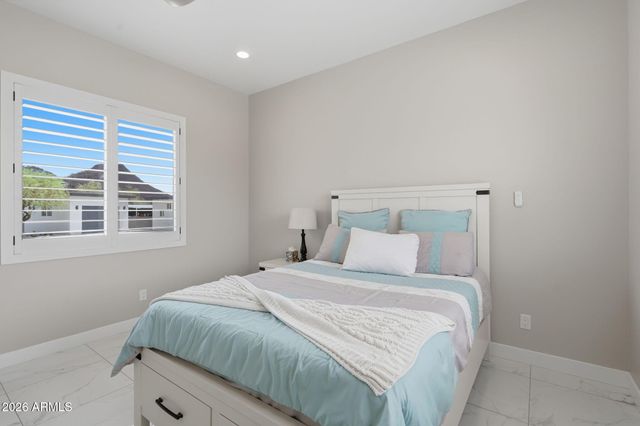 27615 N 155th Avenue, Surprise, AZ 85387