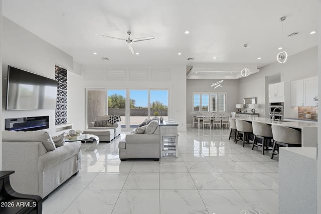 27615 N 155th Avenue, Surprise, AZ 85387