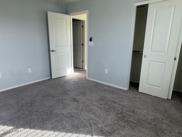 5851 S 23RD Way, Phoenix, AZ 85040