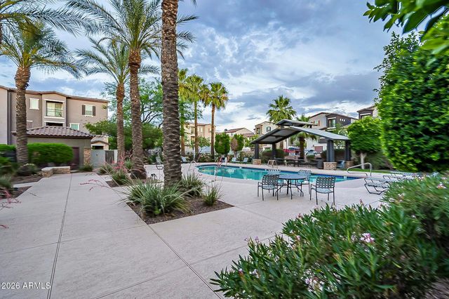 5851 S 23RD Way, Phoenix, AZ 85040