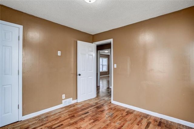 4928 N Topping Avenue, Kansas City, MO 64119