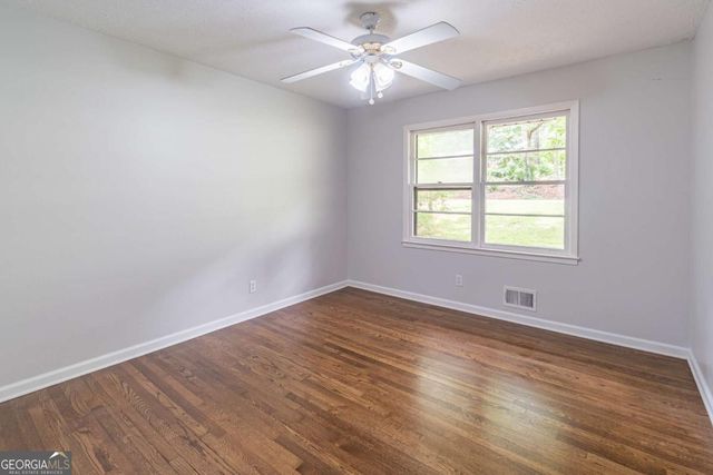 5022 Green Oak Drive SW, Lilburn, GA 30047