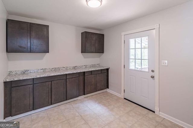 5022 Green Oak Drive SW, Lilburn, GA 30047