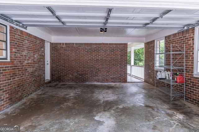 5022 Green Oak Drive SW, Lilburn, GA 30047