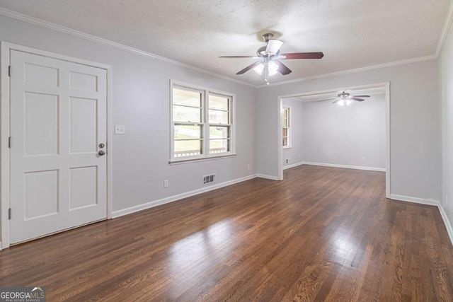 5022 Green Oak Drive SW, Lilburn, GA 30047