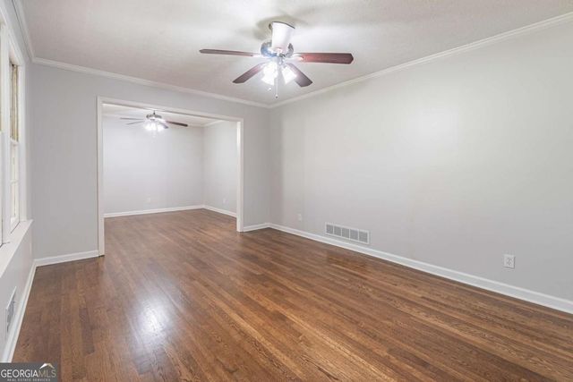 5022 Green Oak Drive SW, Lilburn, GA 30047