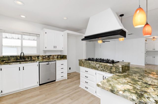 1486 Puritan, Oceanside, CA 92057