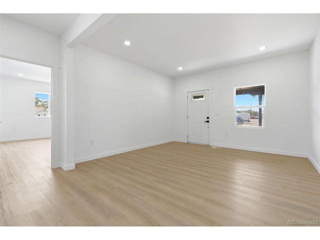 335 Strong St, Brighton, CO 80601