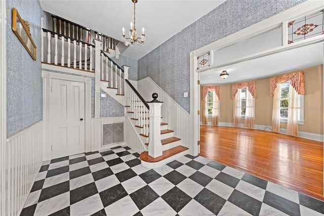 212 S CLYDE AVENUE, Kissimmee, FL 34741