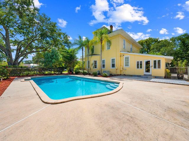 212 S CLYDE AVENUE, Kissimmee, FL 34741