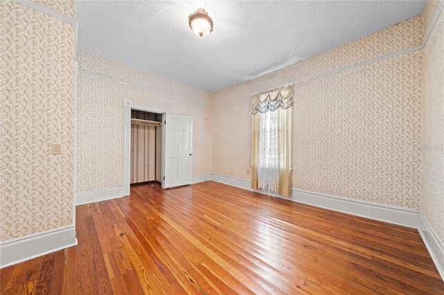 212 S CLYDE AVENUE, Kissimmee, FL 34741