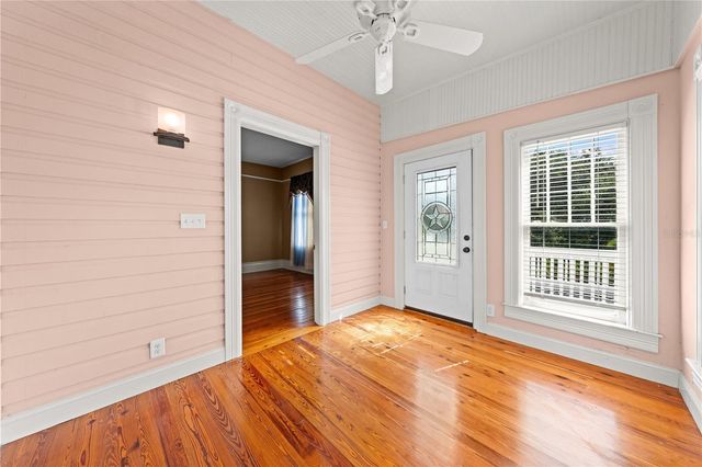 212 S CLYDE AVENUE, Kissimmee, FL 34741