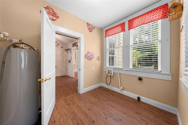 212 S CLYDE AVENUE, Kissimmee, FL 34741