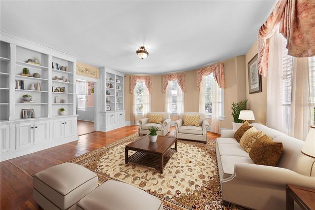 212 S CLYDE AVENUE, Kissimmee, FL 34741