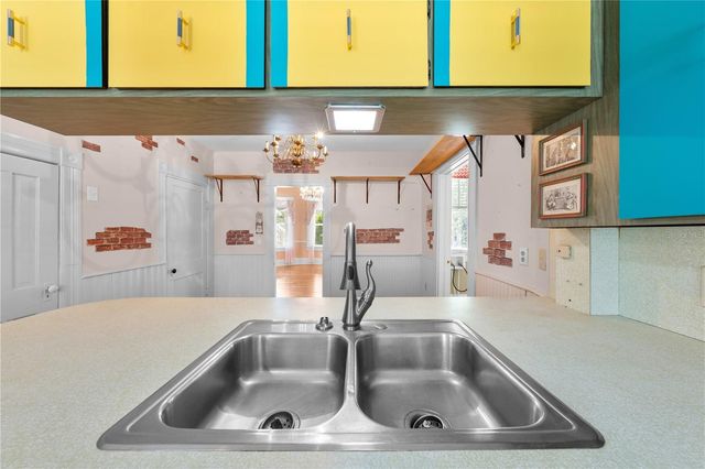 212 S CLYDE AVENUE, Kissimmee, FL 34741