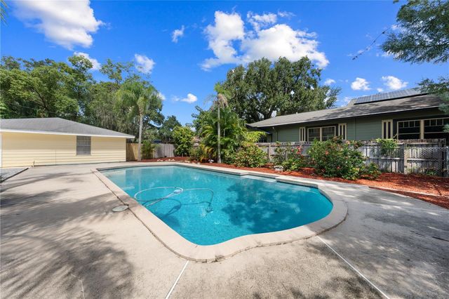 212 S CLYDE AVENUE, Kissimmee, FL 34741