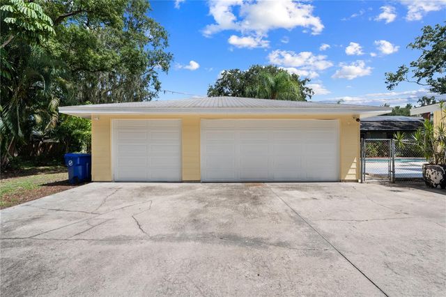 212 S CLYDE AVENUE, Kissimmee, FL 34741