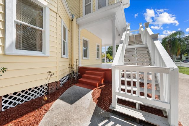 212 S CLYDE AVENUE, Kissimmee, FL 34741