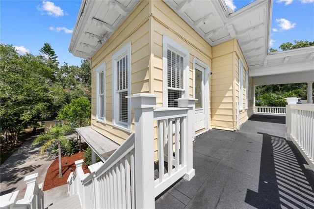 212 S CLYDE AVENUE, Kissimmee, FL 34741