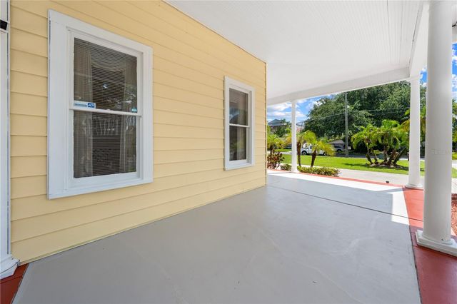 212 S CLYDE AVENUE, Kissimmee, FL 34741