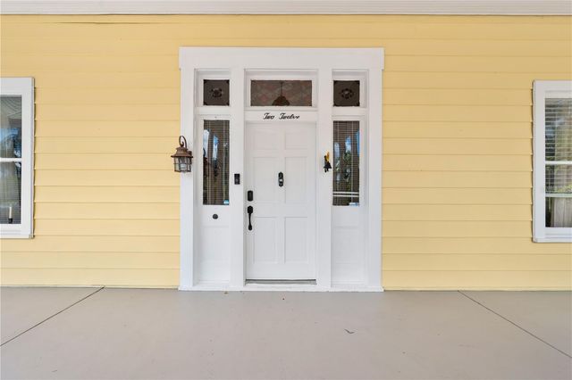 212 S CLYDE AVENUE, Kissimmee, FL 34741