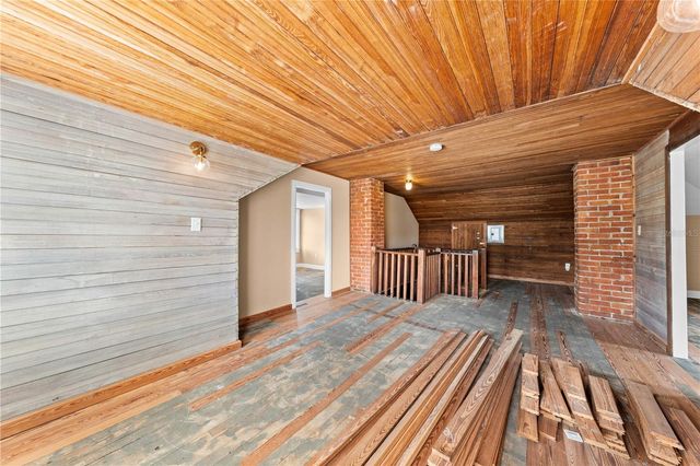 212 S CLYDE AVENUE, Kissimmee, FL 34741