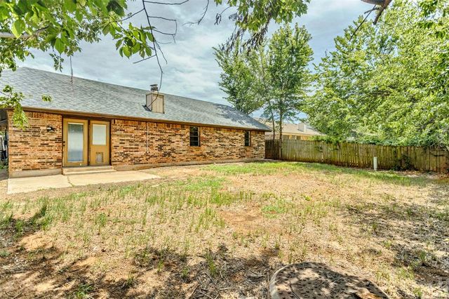 8813 Rambling Road, Oklahoma City, OK 73132
