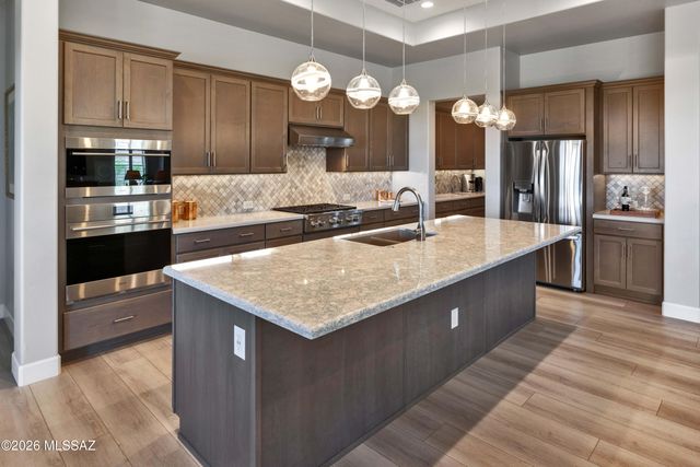 30824 S Greenstone Drive, Oracle, AZ 85623