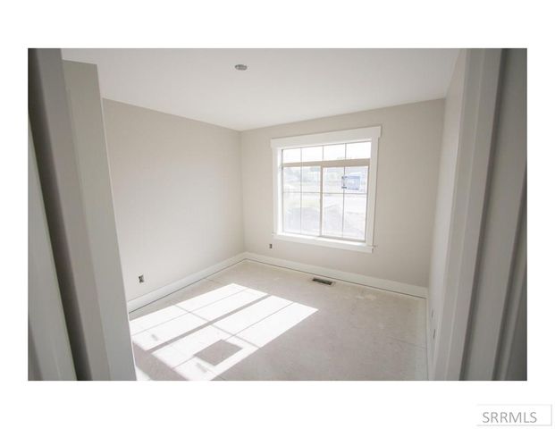 1996 S Bellagio Drive, Ammon, ID 83406