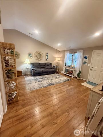 830 S Blessing Street, Moses Lake, WA 98837