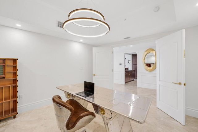 200 E Palmetto Park Road 811, Boca Raton, FL 33432