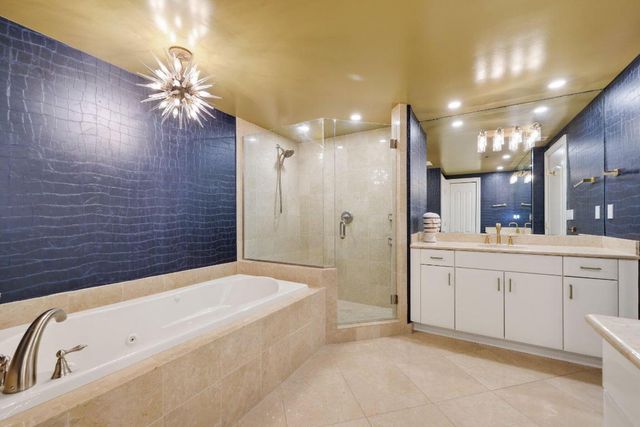 200 E Palmetto Park Road 811, Boca Raton, FL 33432