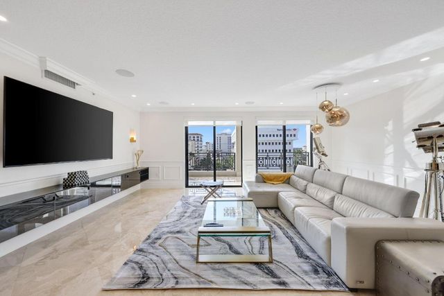 200 E Palmetto Park Road 811, Boca Raton, FL 33432