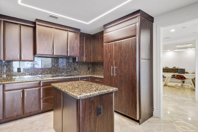 200 E Palmetto Park Road 811, Boca Raton, FL 33432